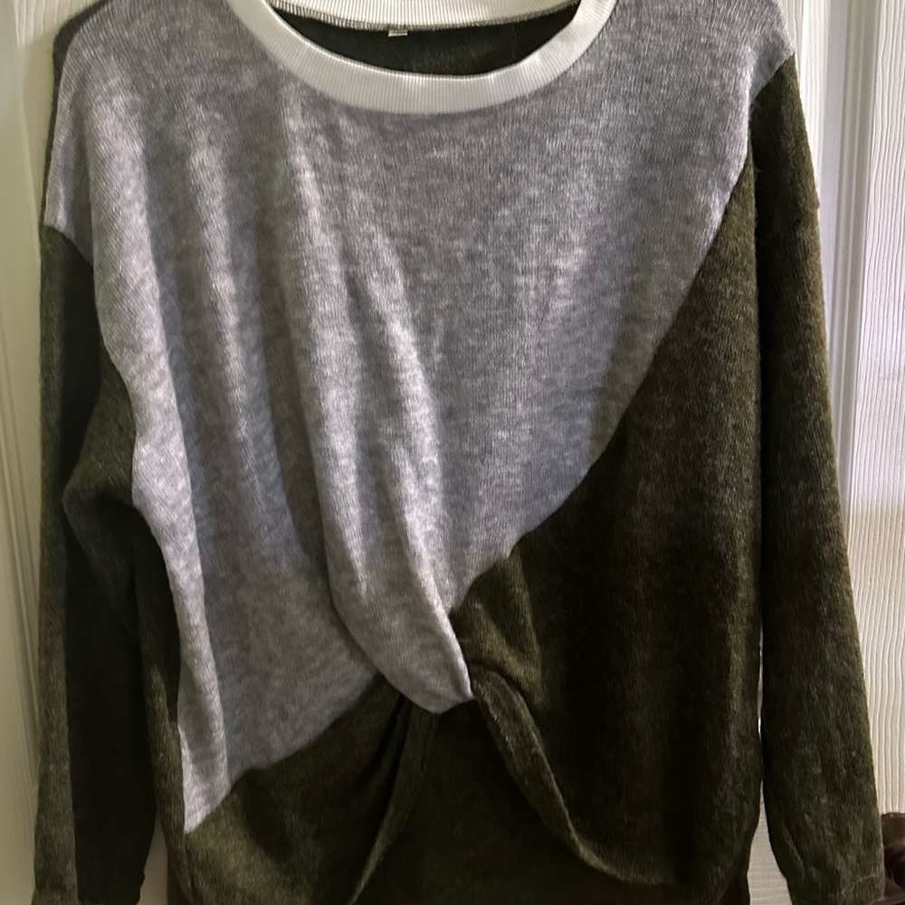 Colorblock Sweater in Gray and Olive